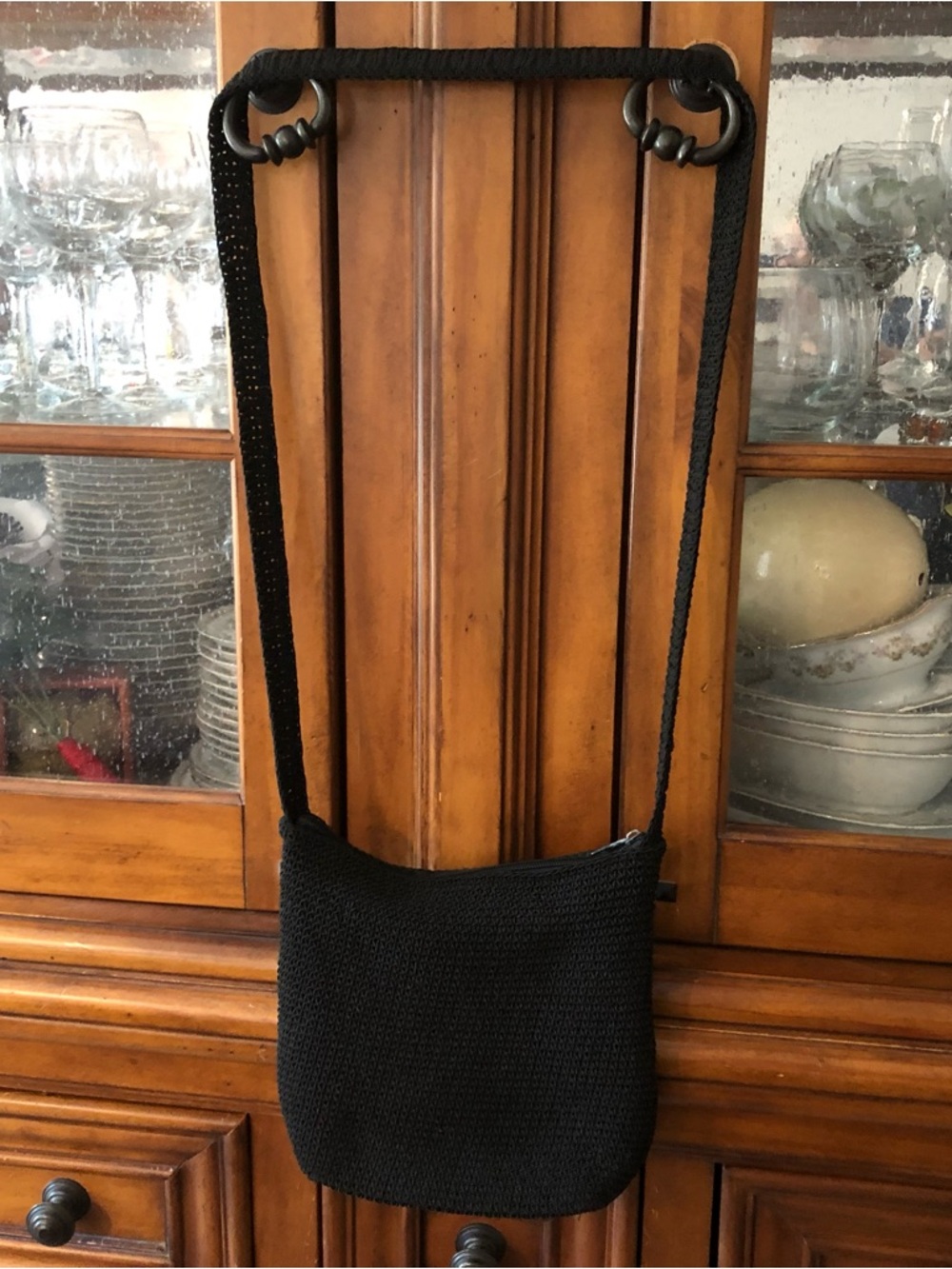 EUC Acorn Black Knit Crossbody Organizer Bag